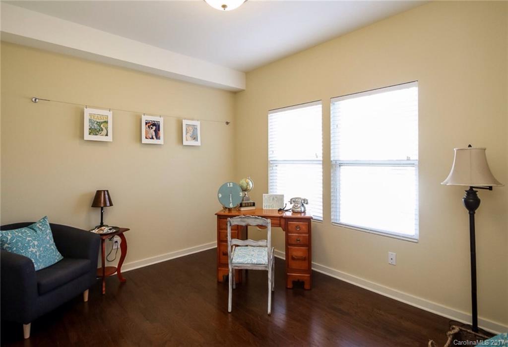 Wellsley Ford - Residential