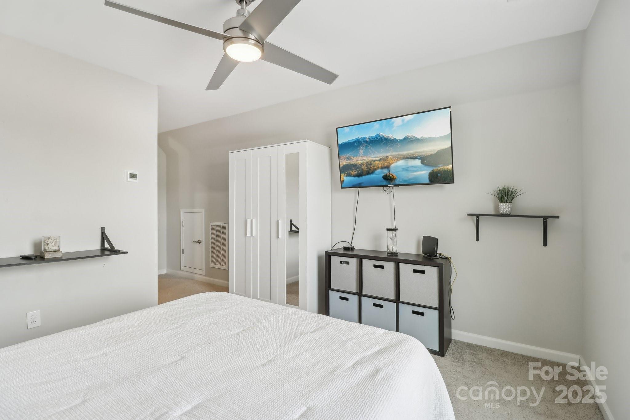 Edgewater - Residential