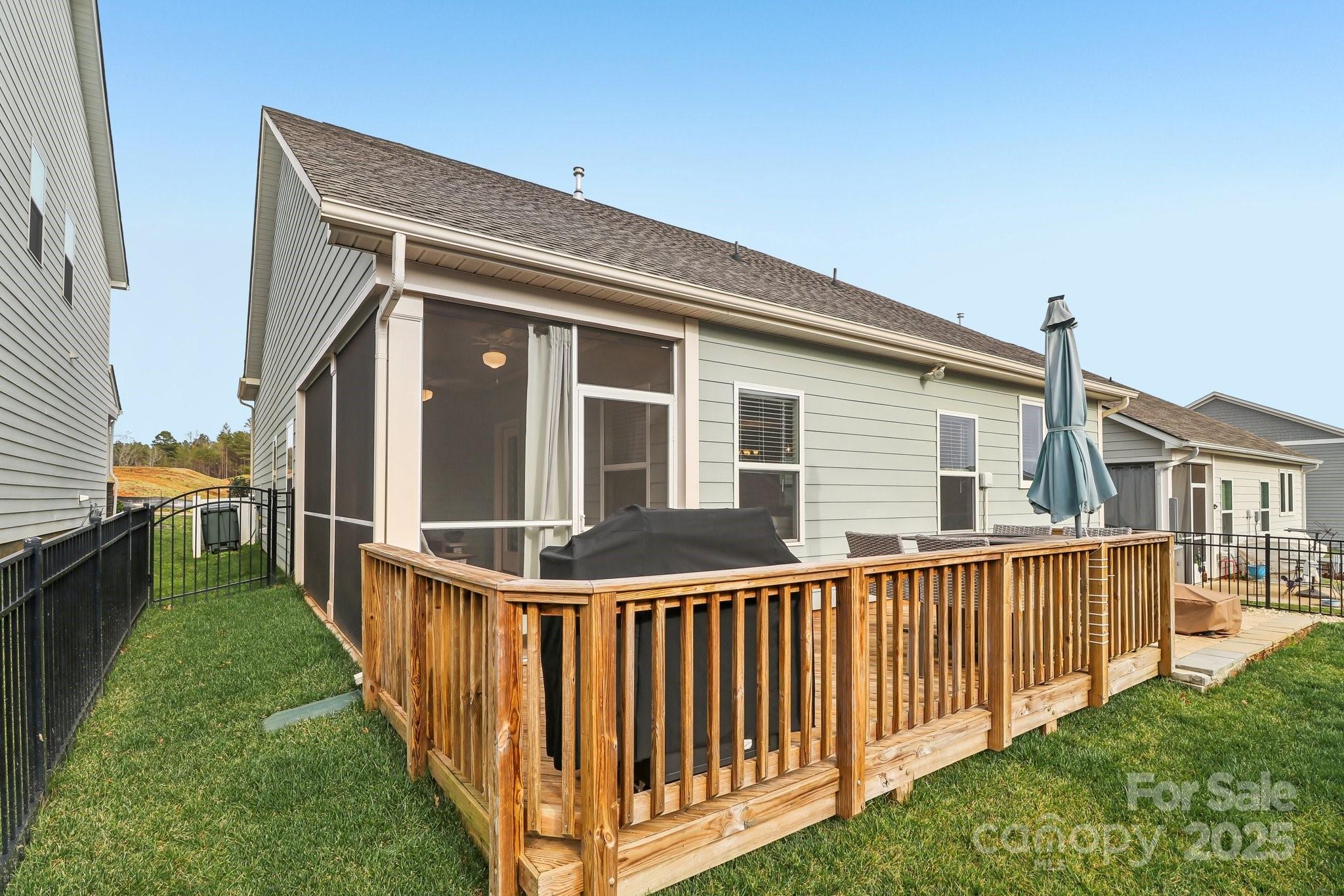 Edgewater - Residential