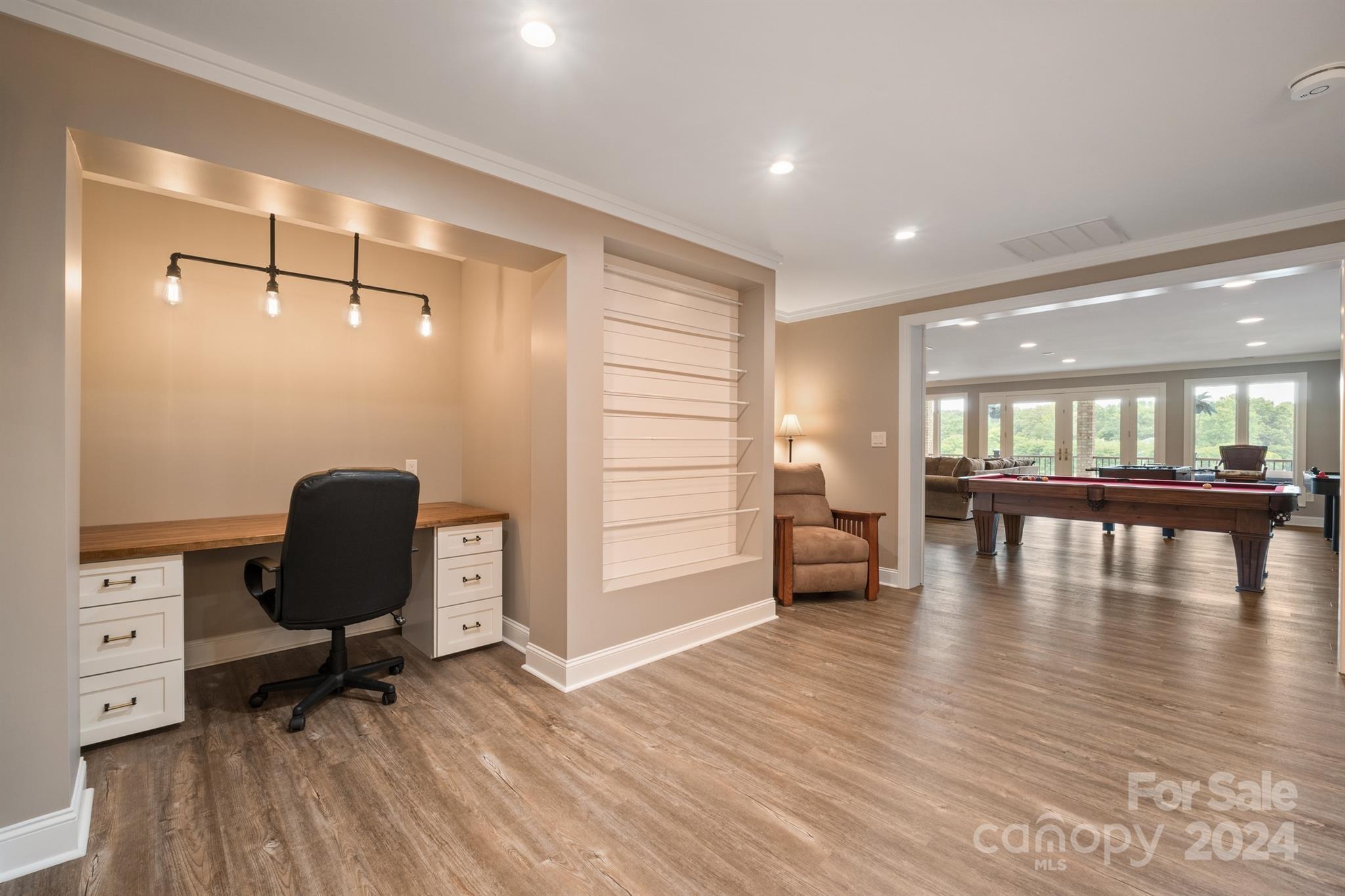 Riviera Run - Residential