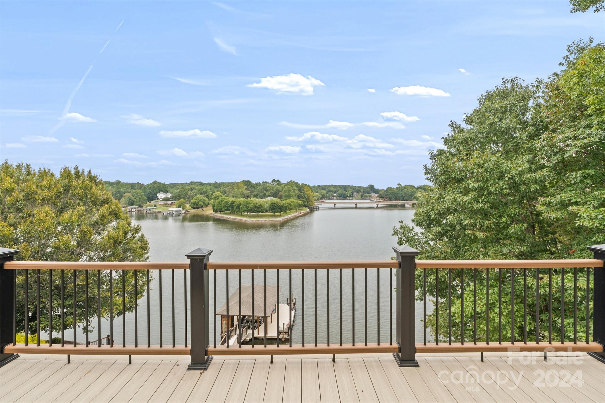 Riviera Run - Residential