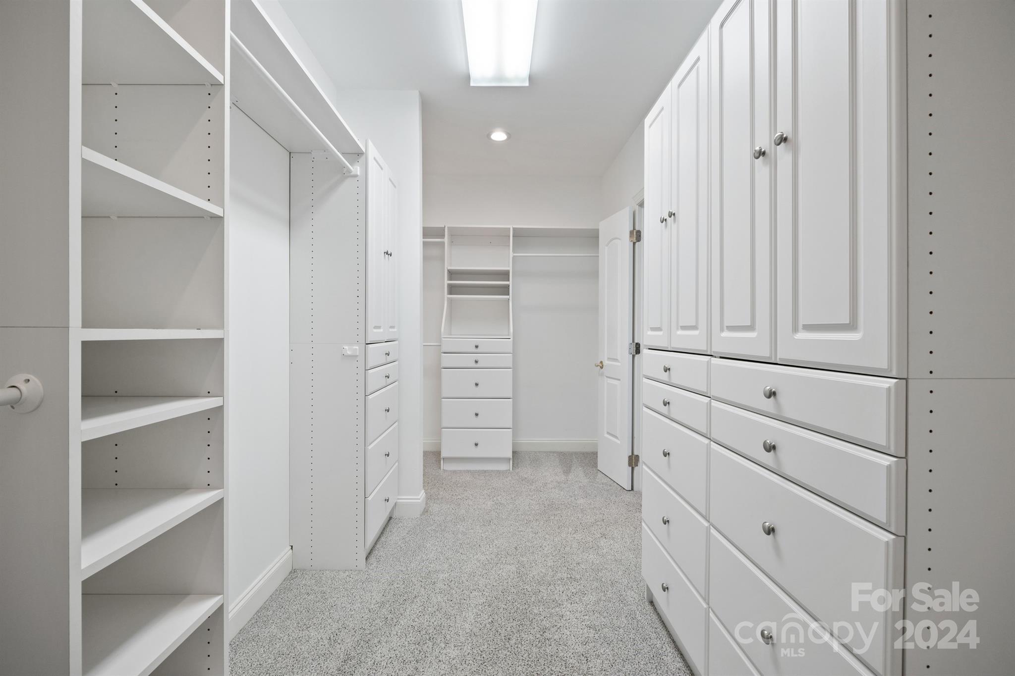 Riviera Run - Residential