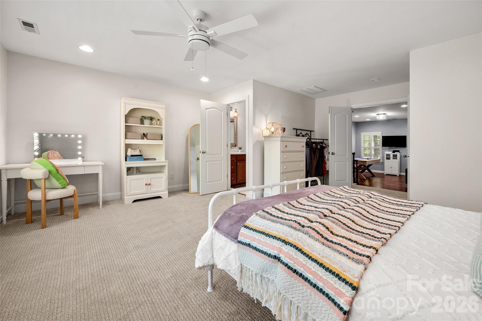 Chapel Cove - Residential