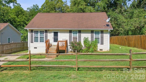 Photo of 420 Maiden Lane SW, Concord, NC 28025 (MLS # 4424970)