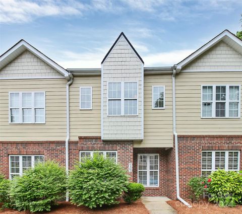 Townhouse in Charlotte NC 4364 Yoruk Forest Lane.jpg