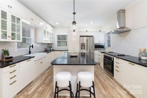 Photo of 622 Oak Street, Mooresville, NC 28115 (MLS # 4291987)