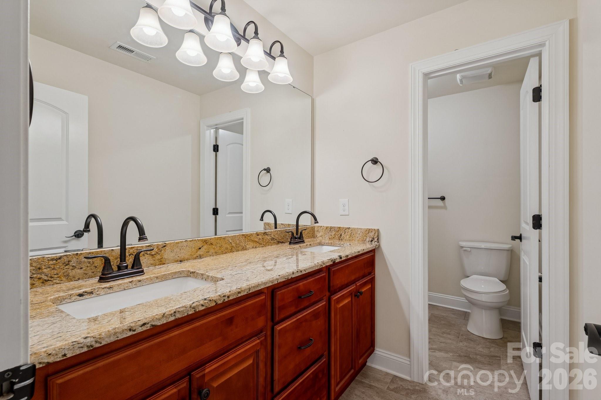 Stoneridge Lakes - Residential