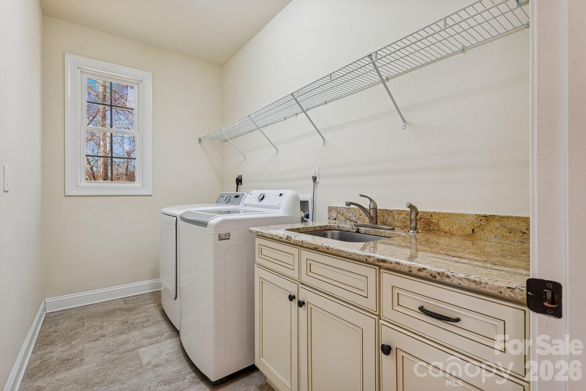 Stoneridge Lakes - Residential