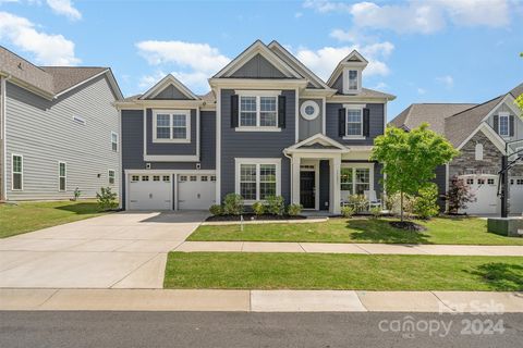 A home in Huntersville