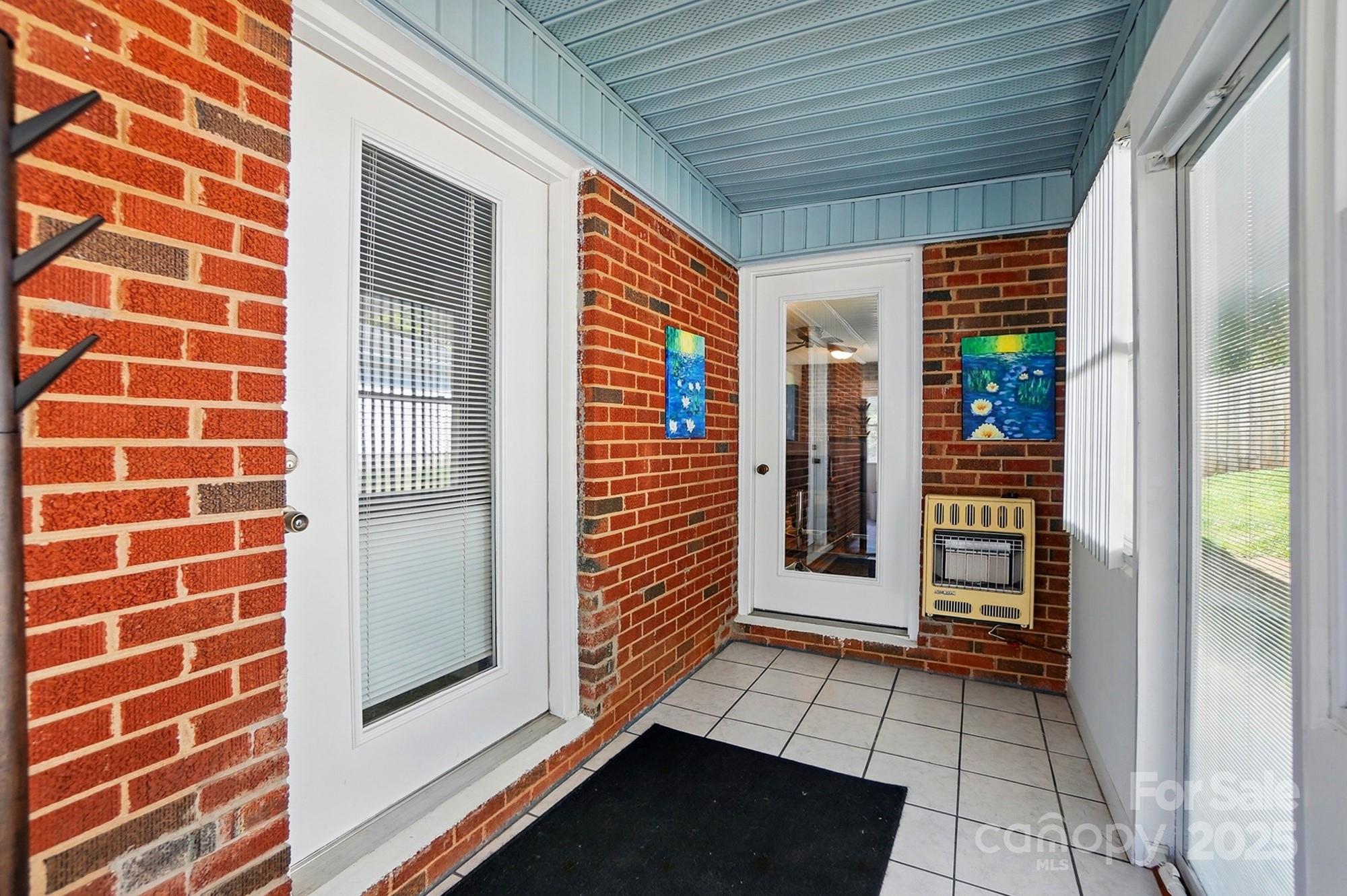 North Main - Residential