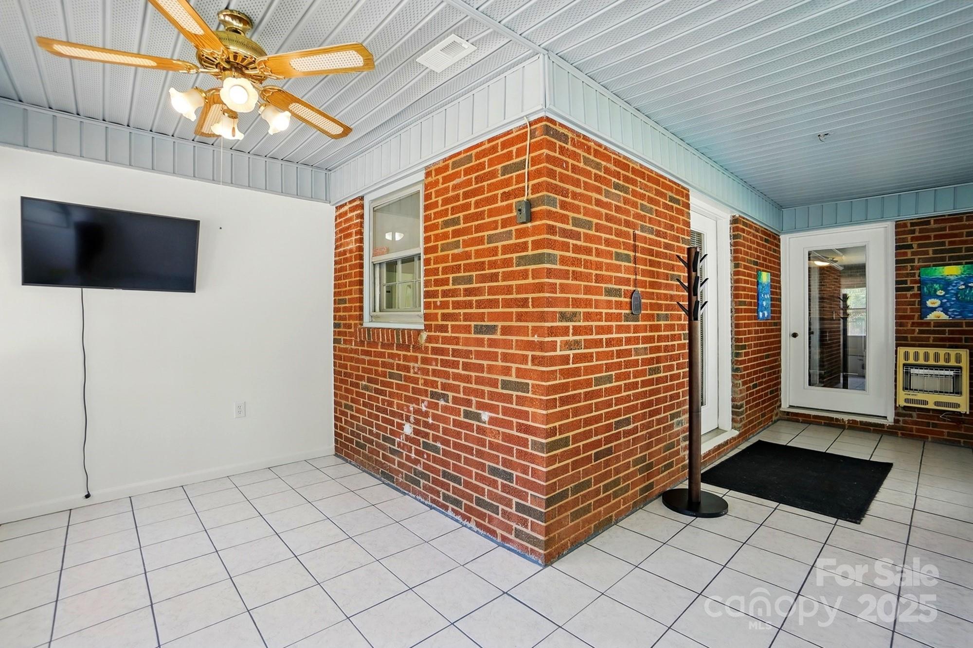 North Main - Residential