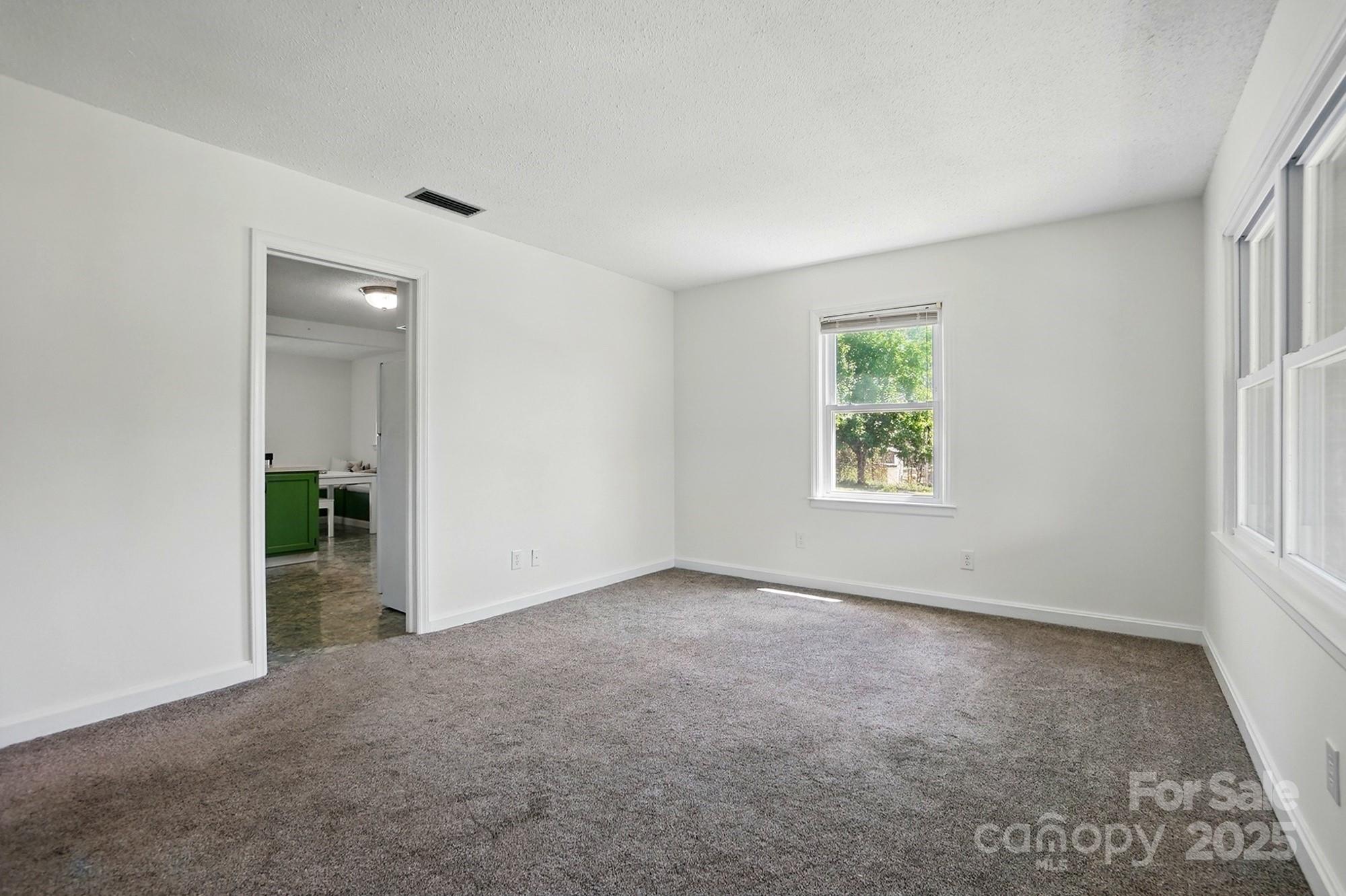 North Main - Residential