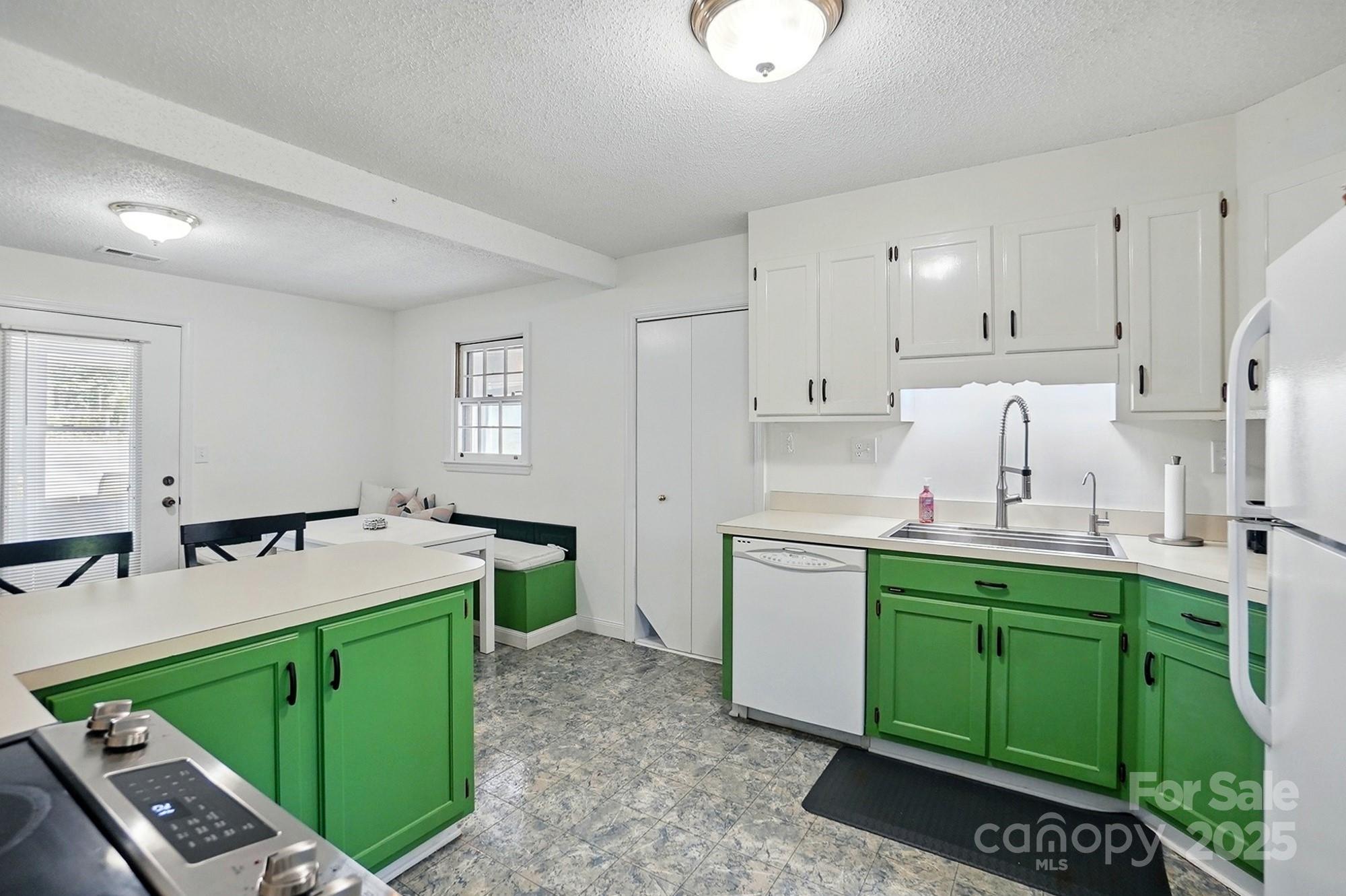 North Main - Residential