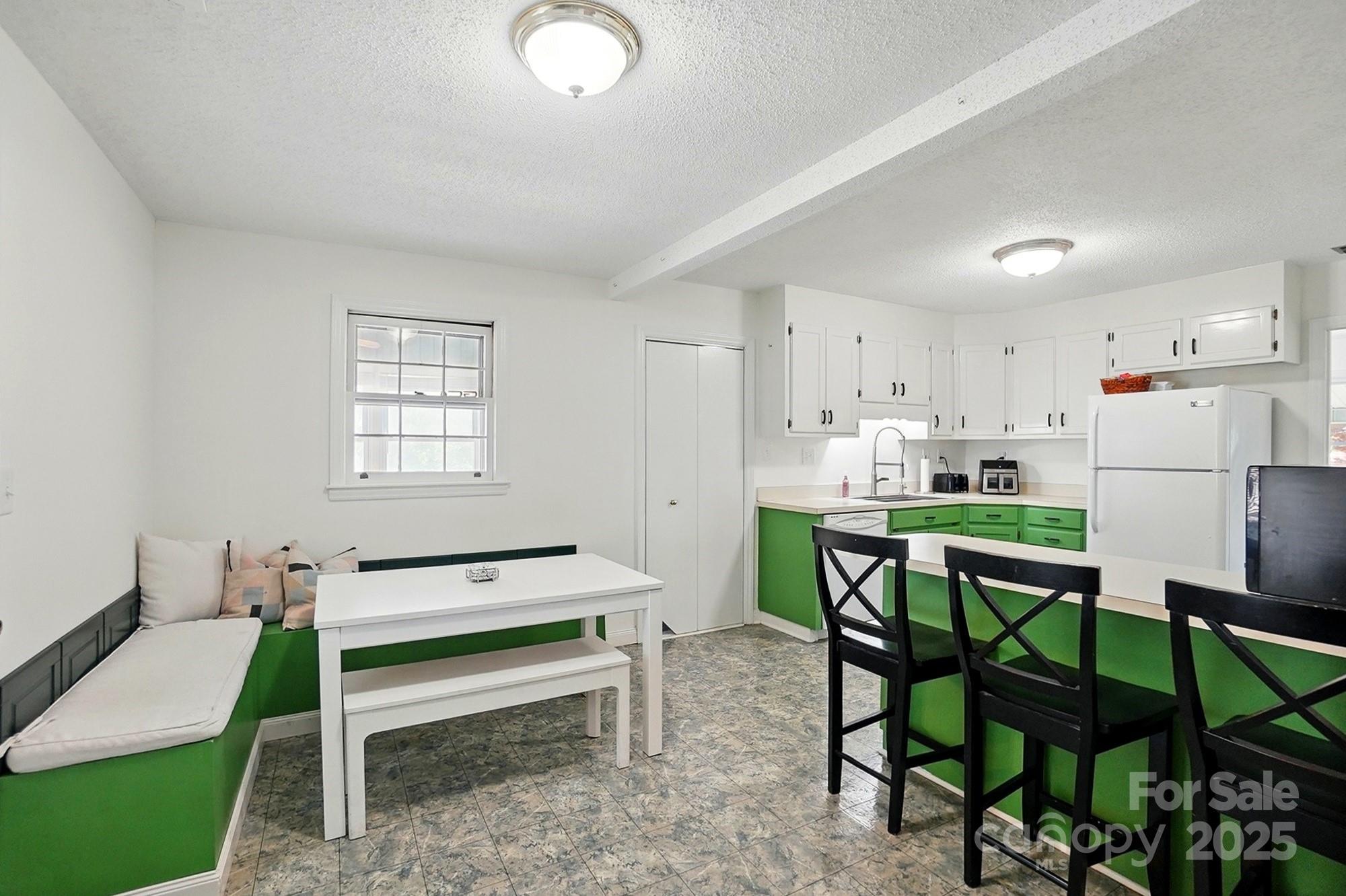 North Main - Residential