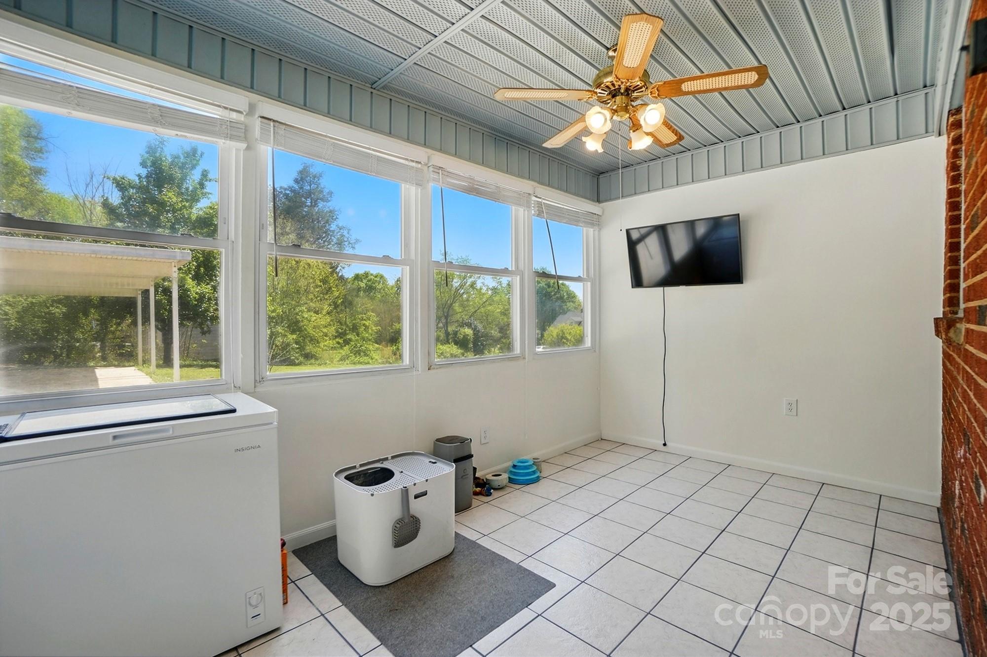 North Main - Residential