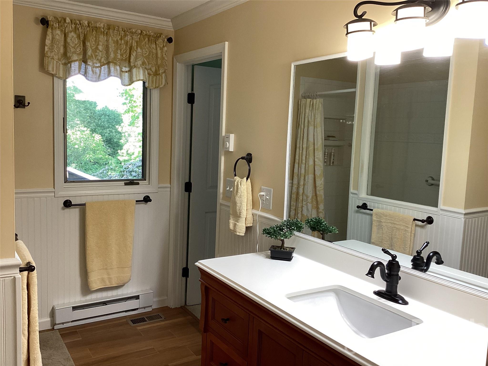 Christmount - Residential