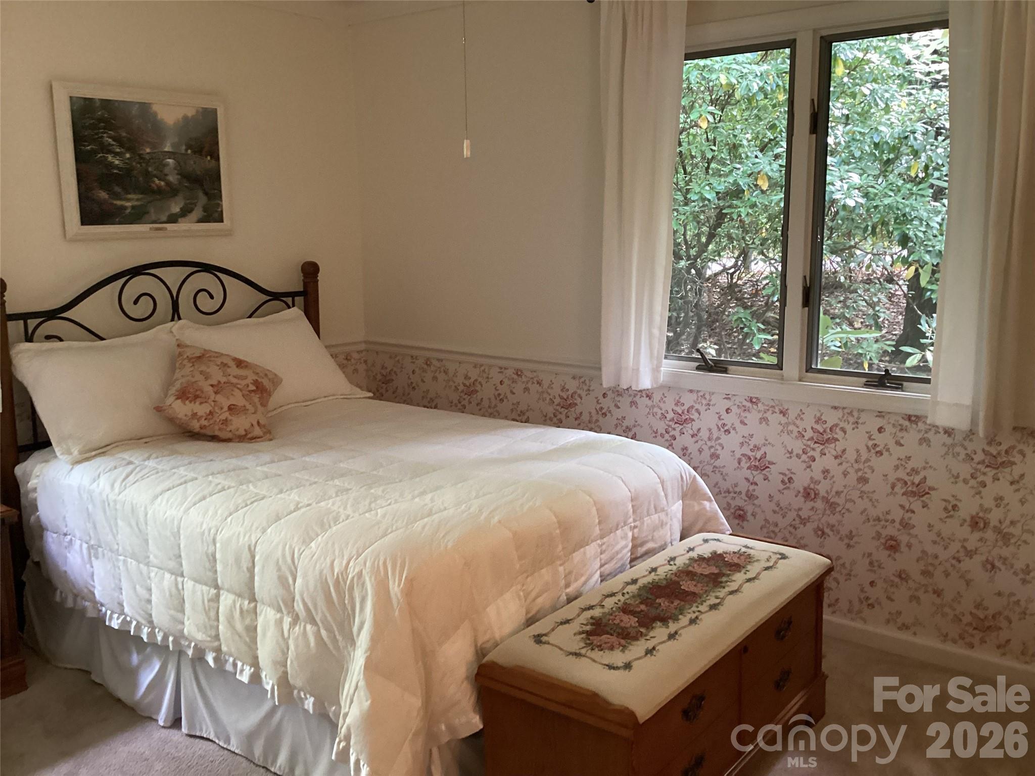 Christmount - Residential