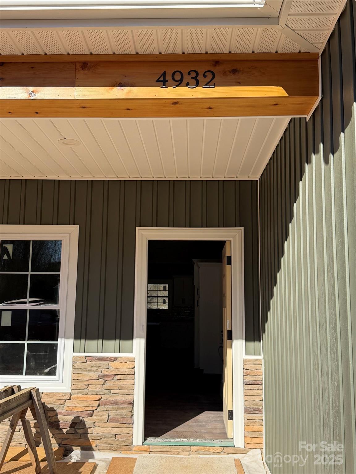 4932 Southview Drive