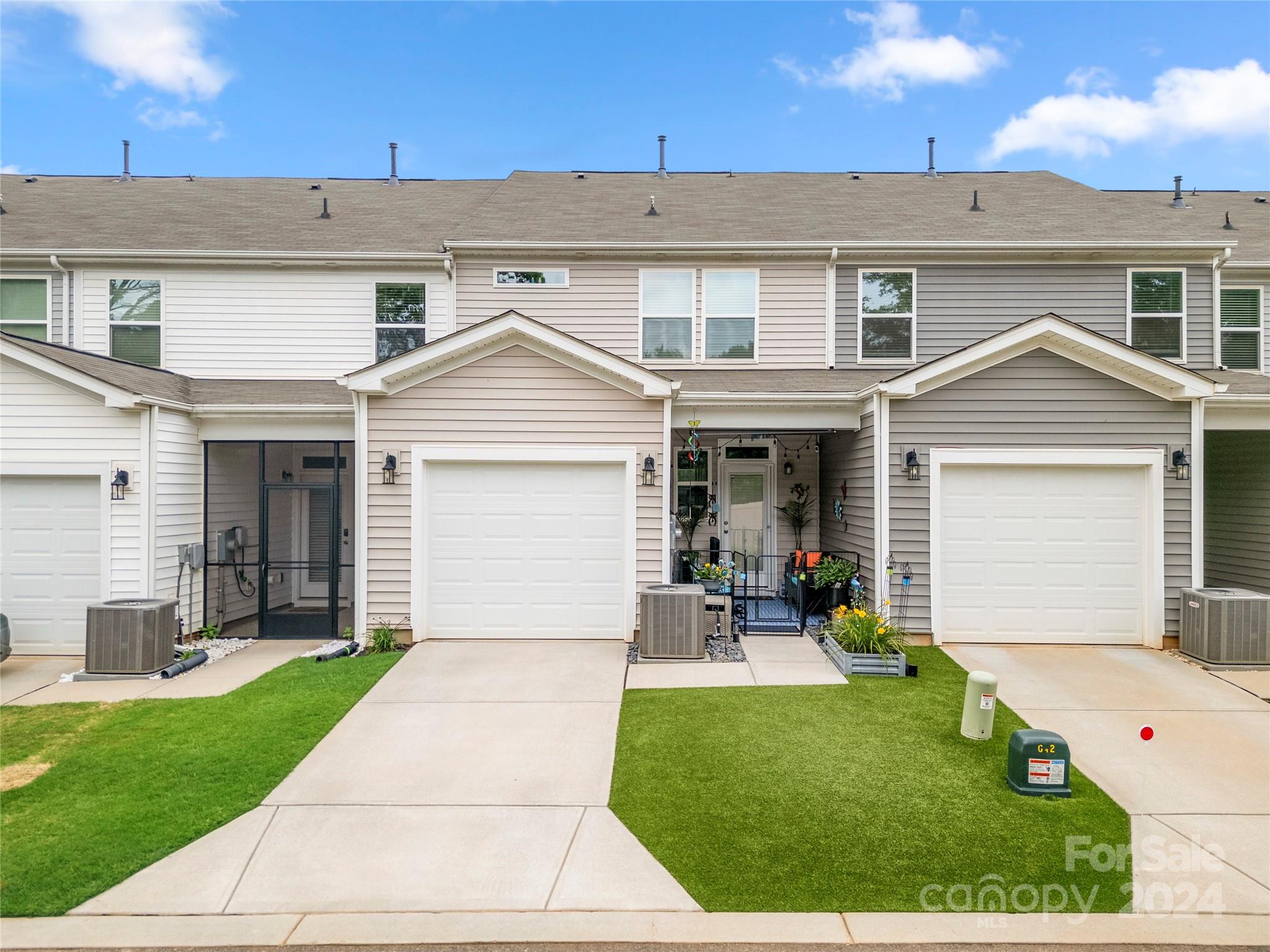 Waterlynn Grove - Residential