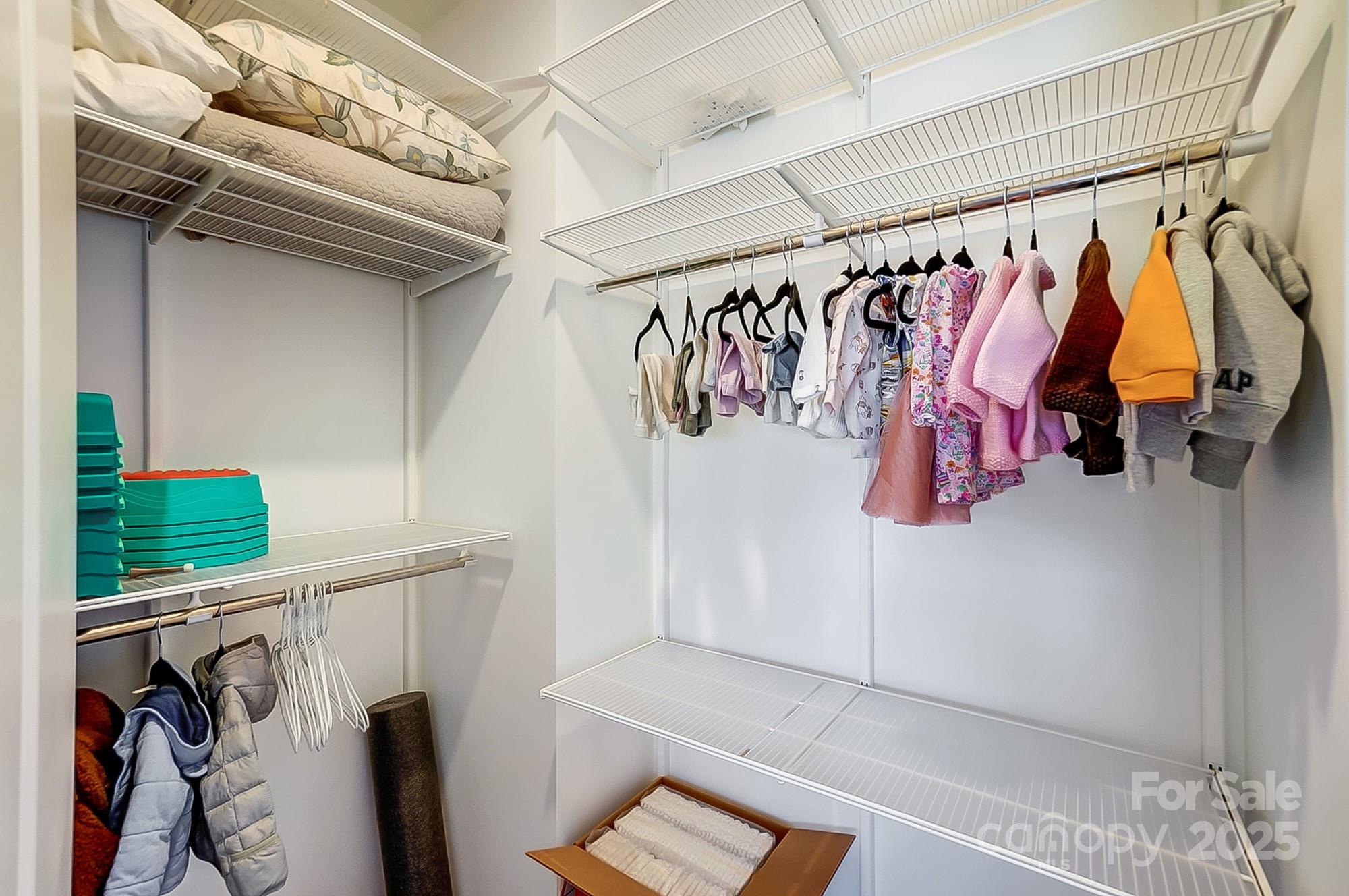 Riverwalk - Residential