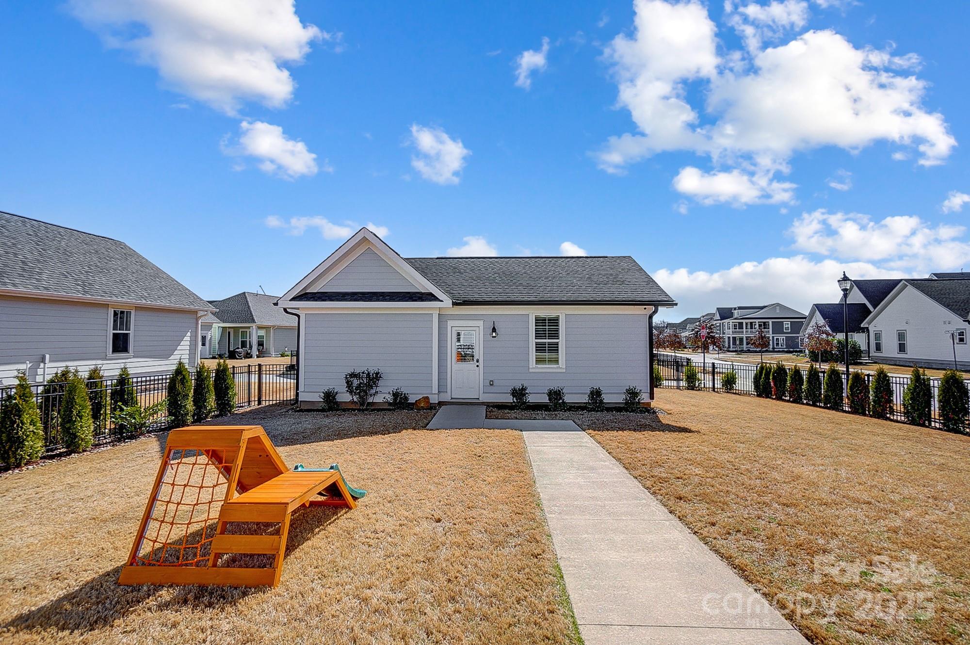 Riverwalk - Residential