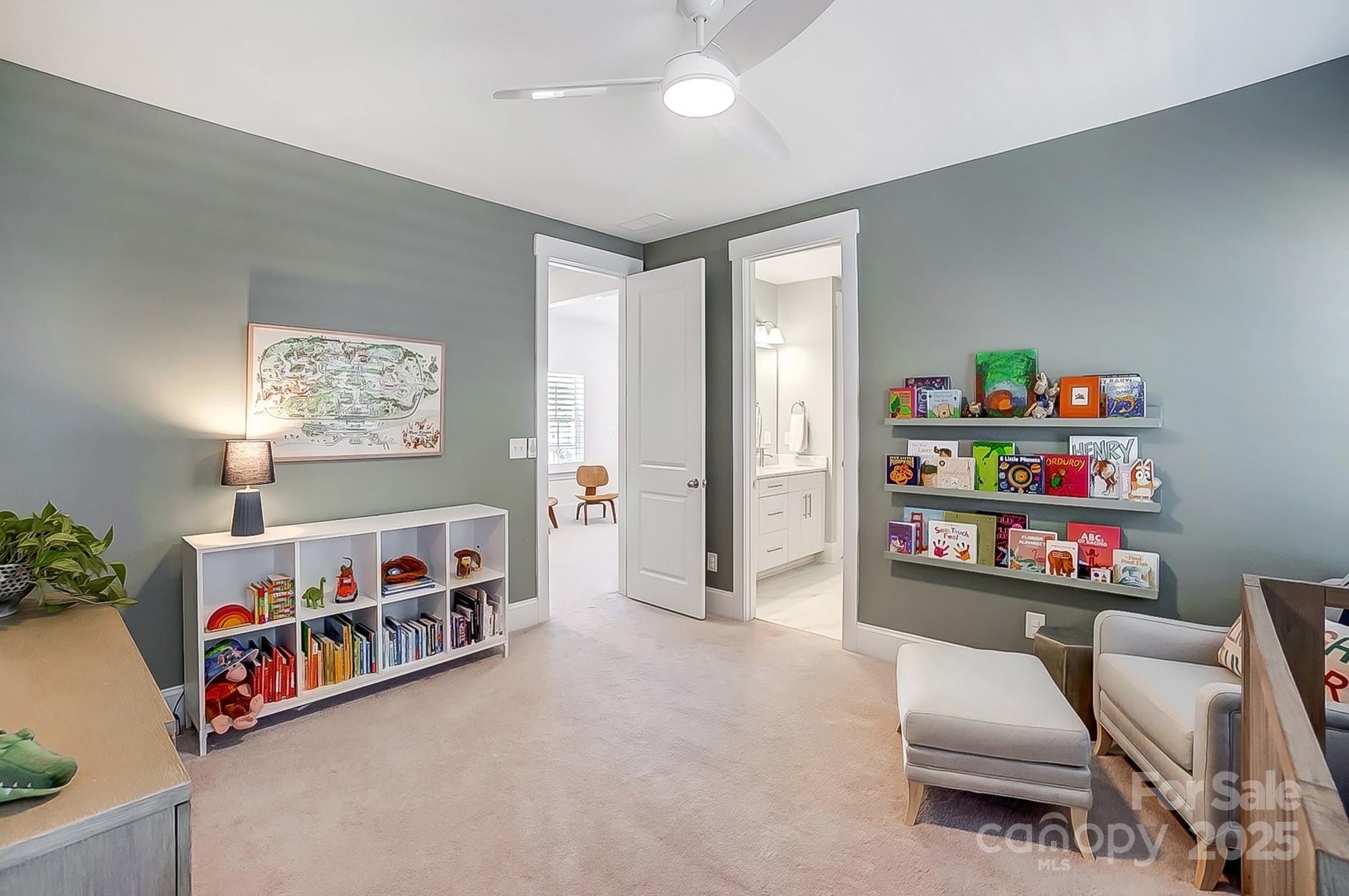 Riverwalk - Residential