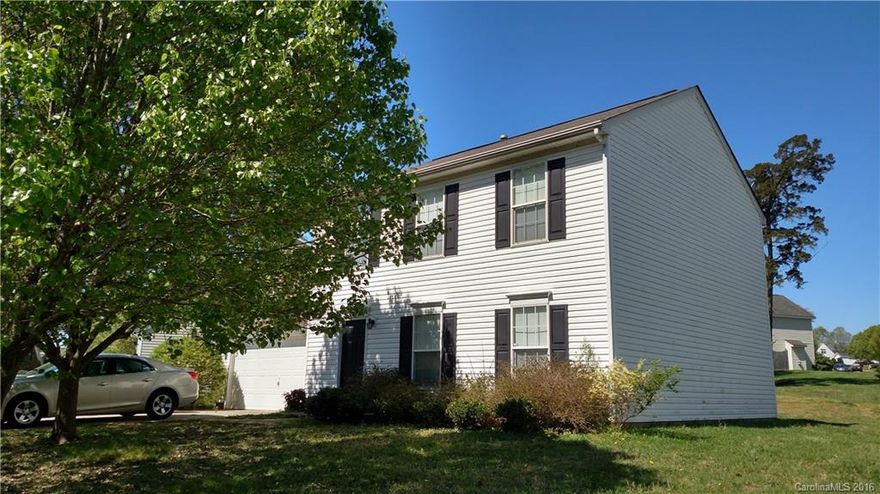 Great home priced to sell. Home offers 3 bedrooms, 2.5 baths and a 2 car garage. Nice big flat back yard for the kids. Kitchen has a nice size Island for extra cooking room. Community pool, playground and more.