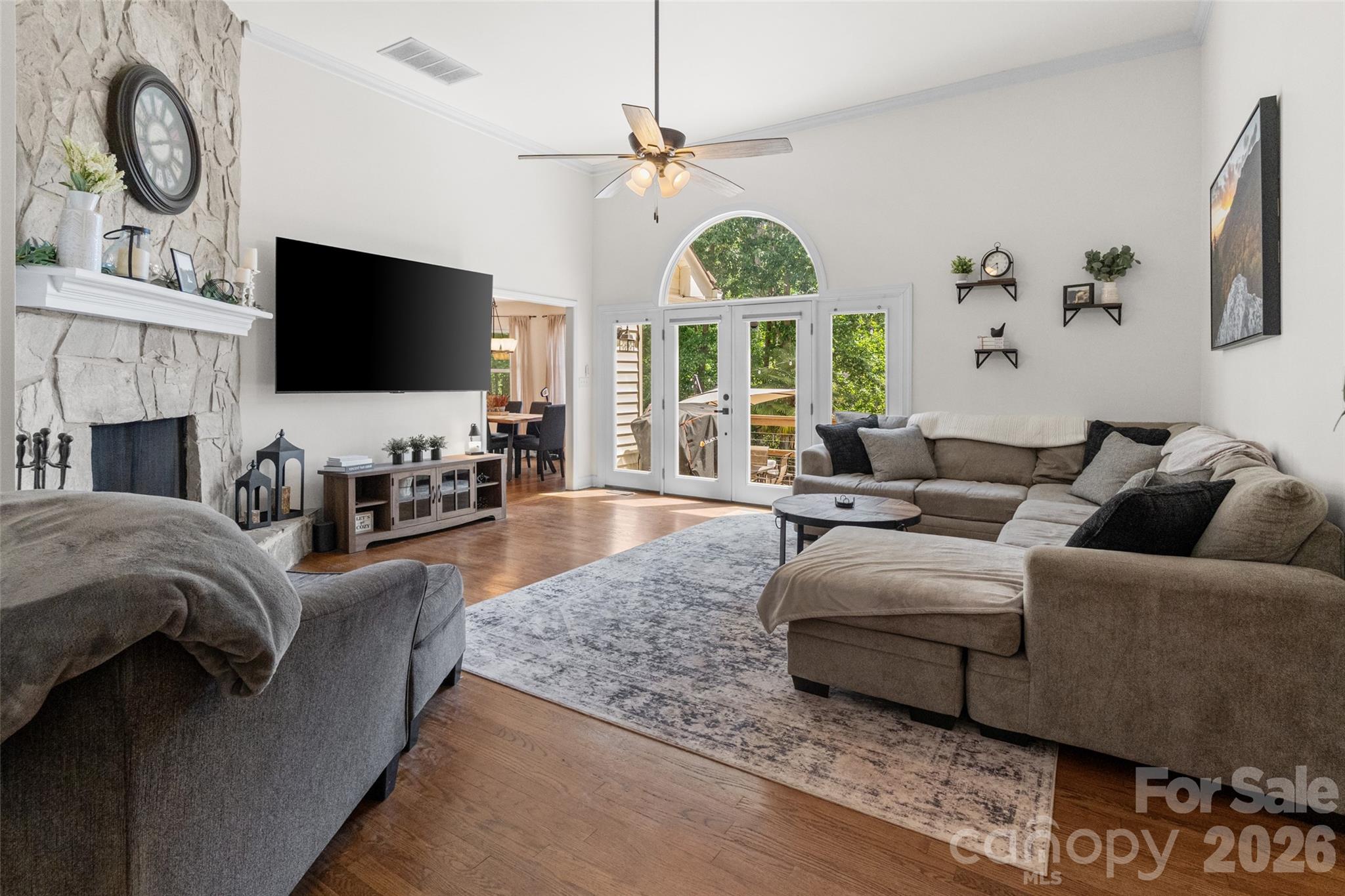 6230 Winds Court