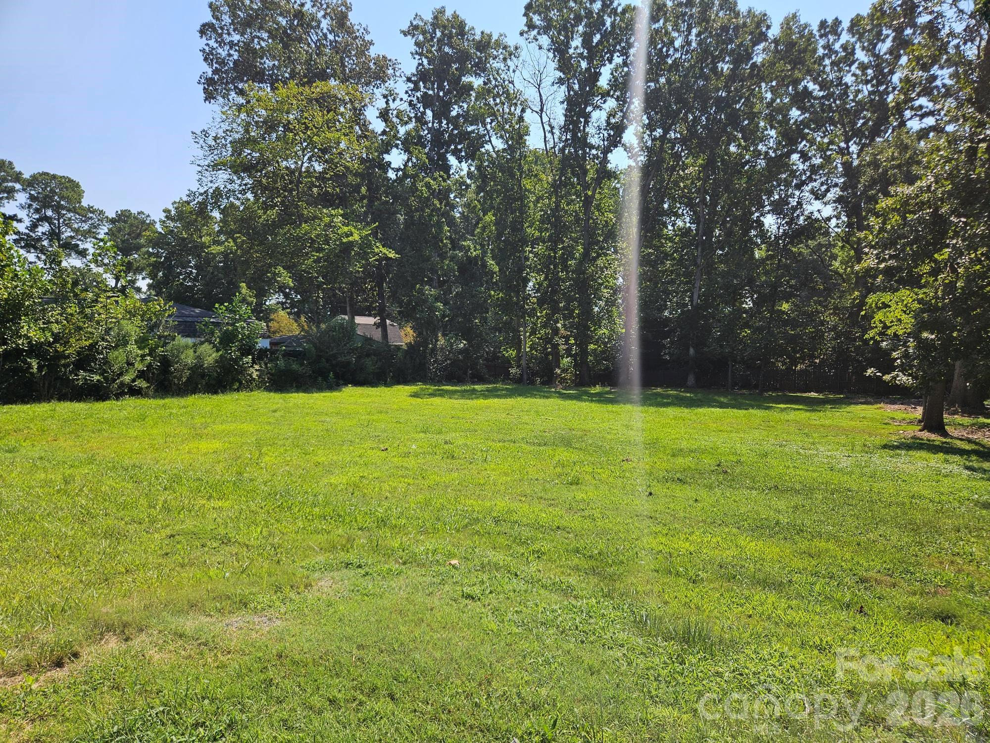 216 Matthews Township Parkway