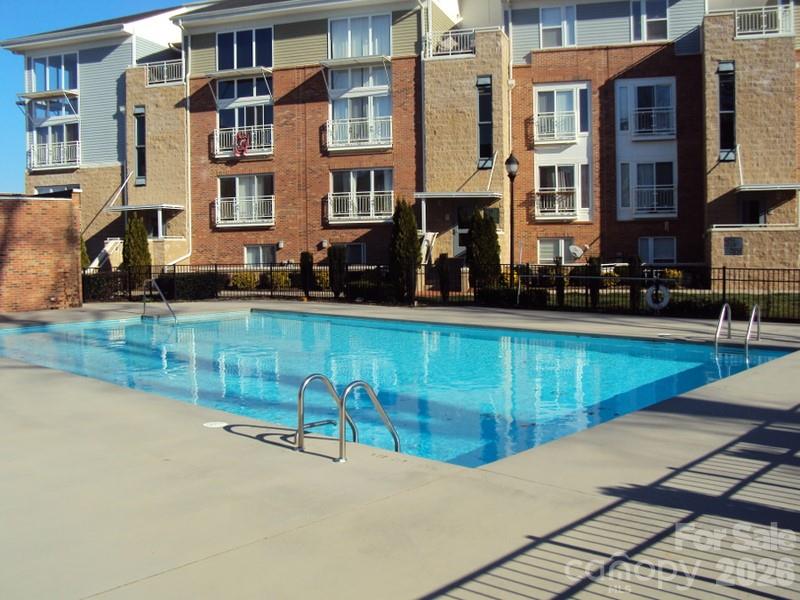 537 Donatello Avenue