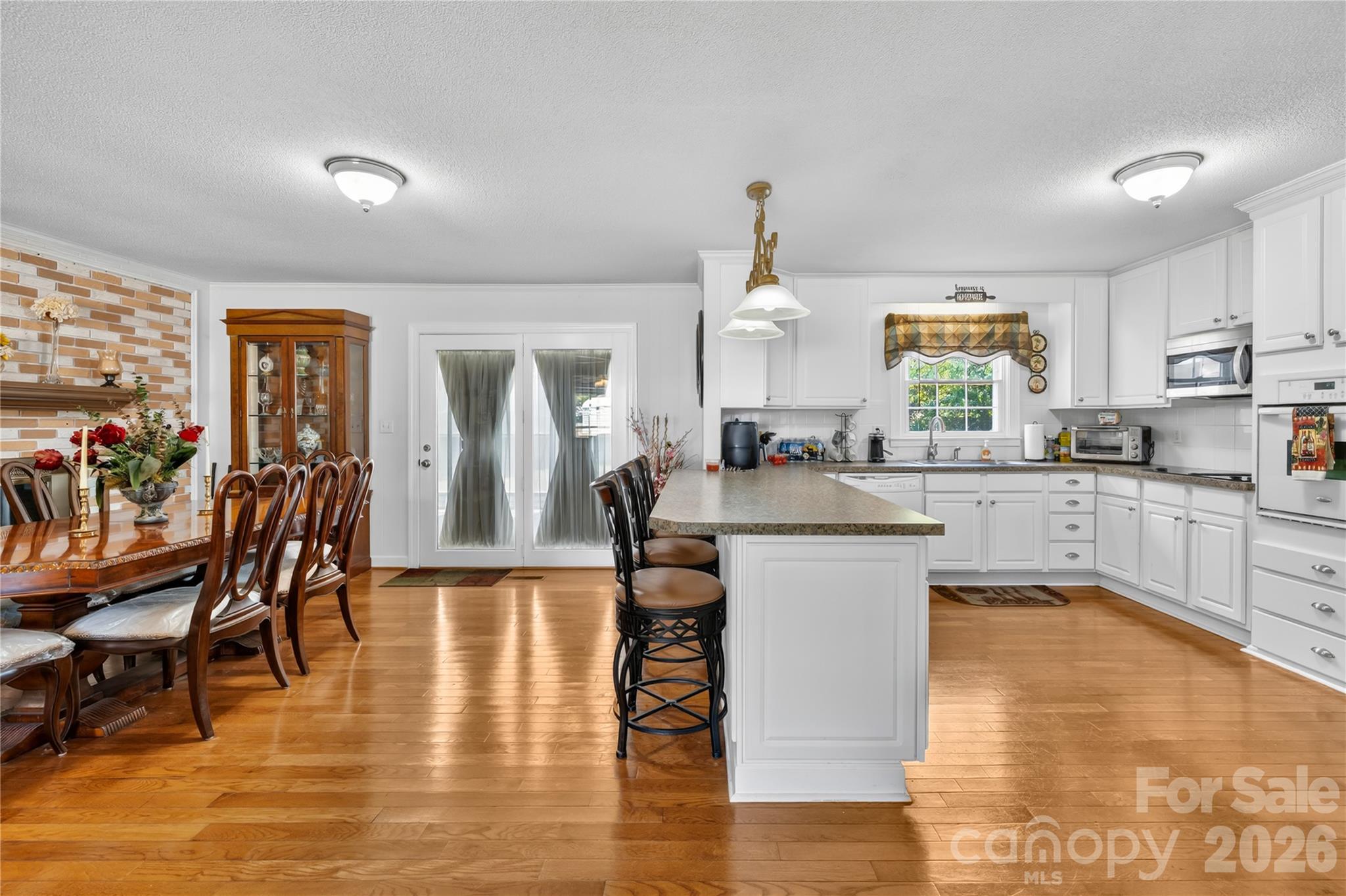 Green Meadows - Residential