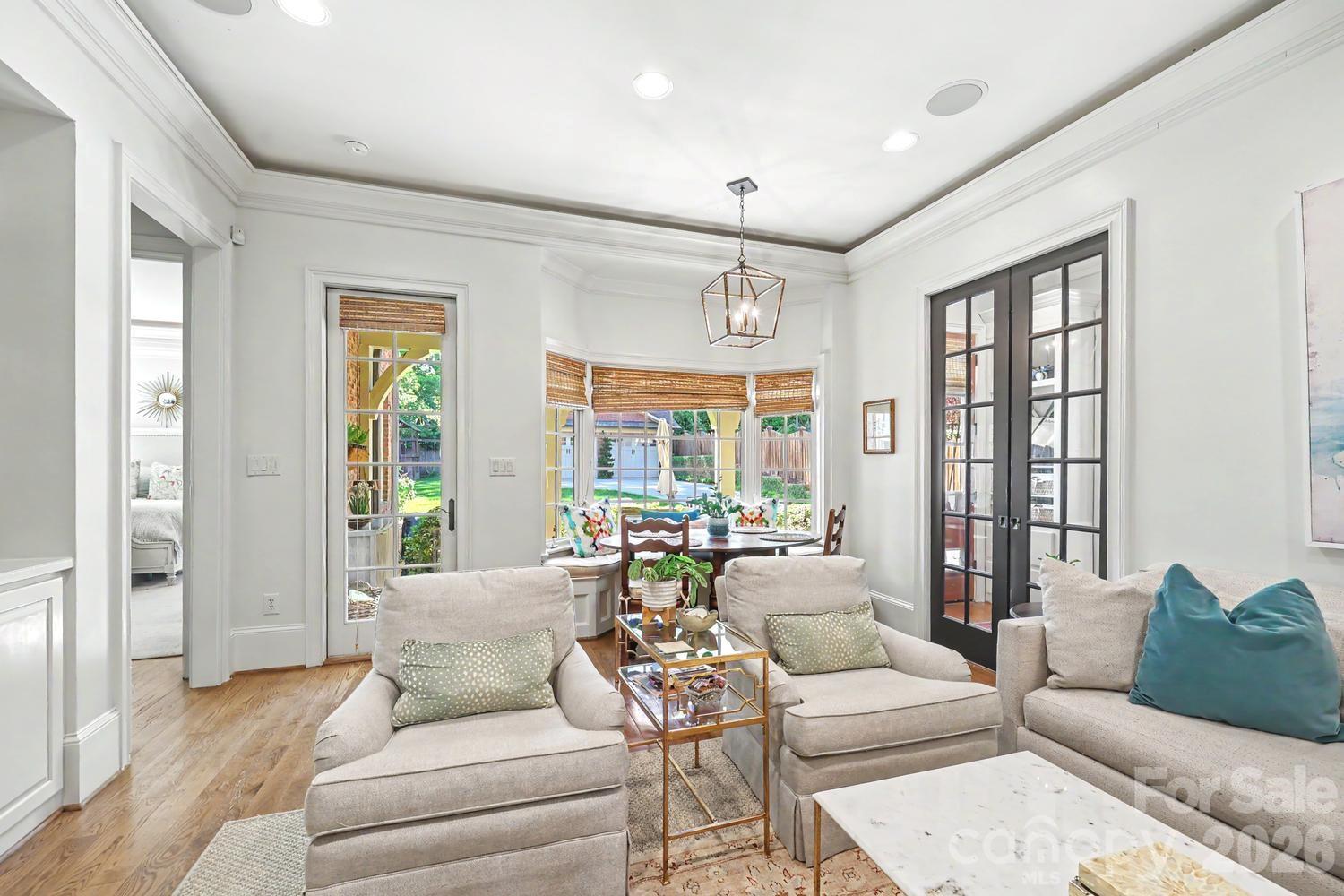 Myers Park - Residential