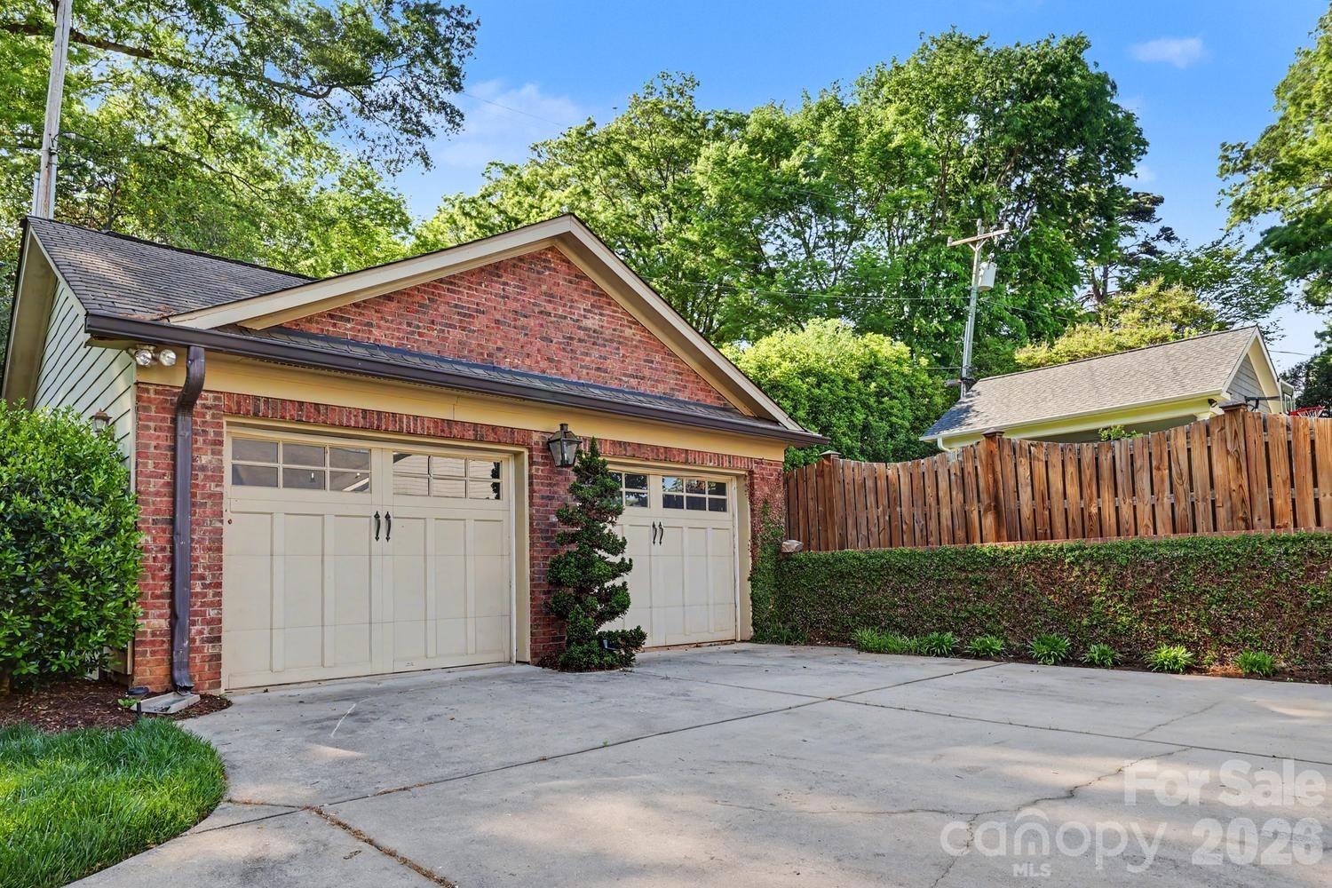 Myers Park - Residential