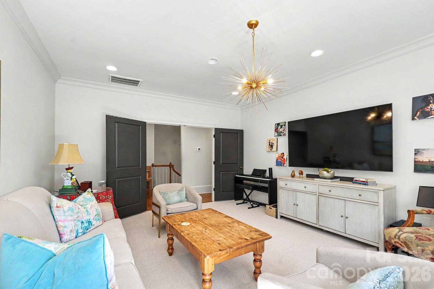 Myers Park - Residential