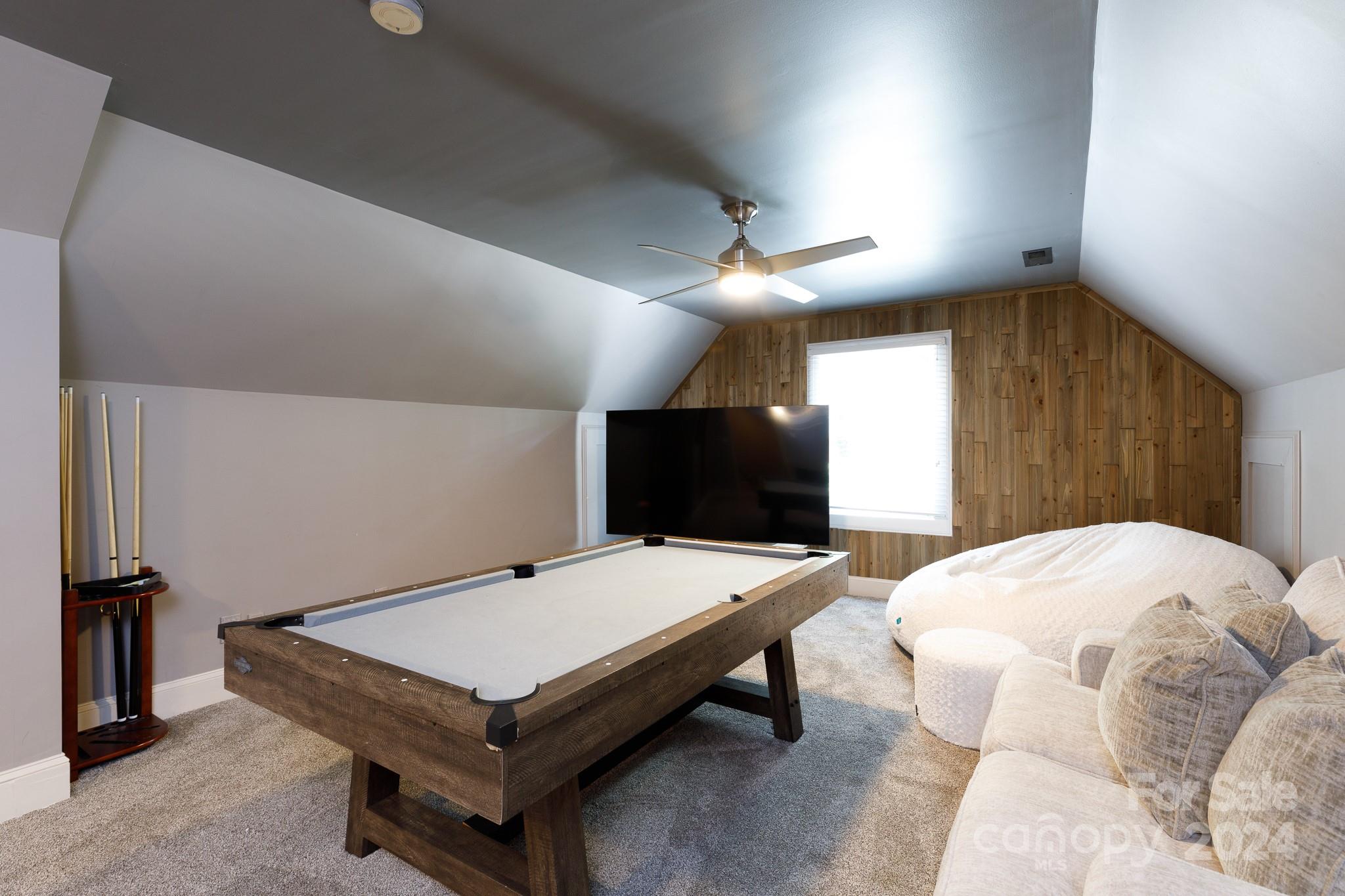 Meadow Lakes II - Residential