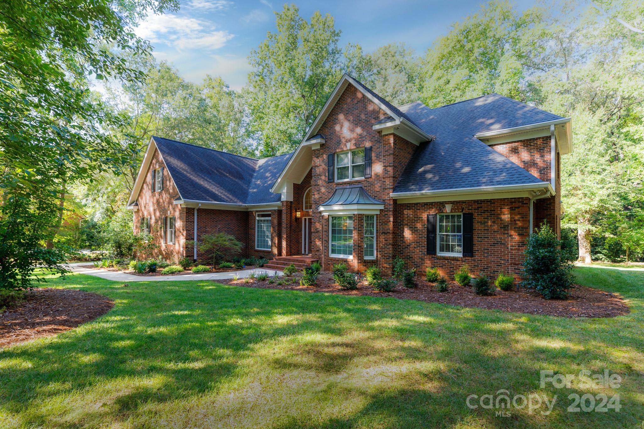 1561 Cureton Court
