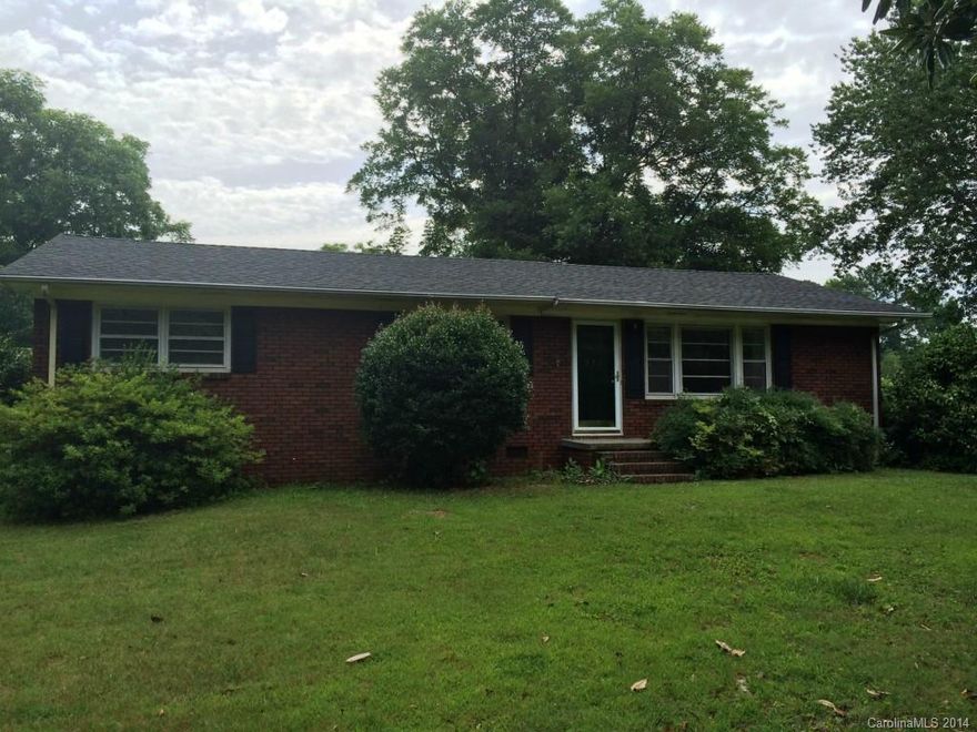 Location, location, location.  This wonderful 3 Bedroom, 1.5 Bath brick ranch home is convenient to Shopping, Restaurants, and I-77.  New HVAC and freshly cleaned carpets.  Move-in Ready.  Great first or last home and investment property.