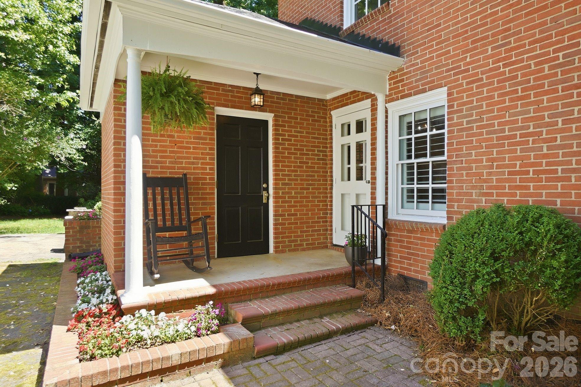 3635 Severn Avenue