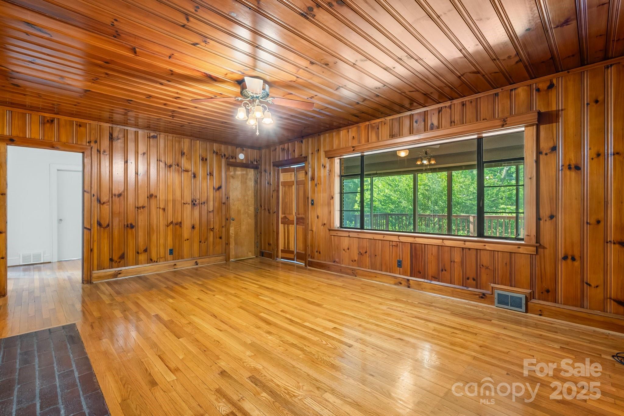 Grandview - Residential