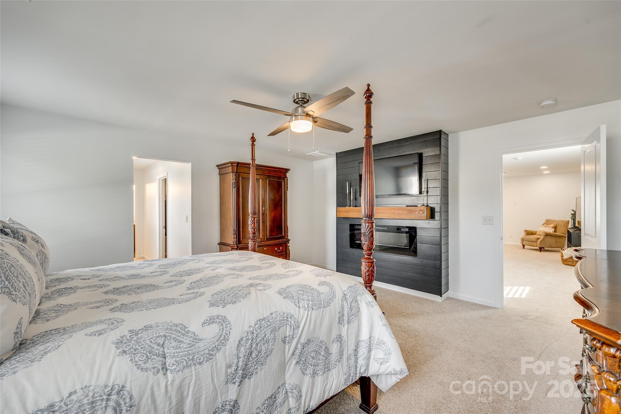 Austen Lakes - Residential