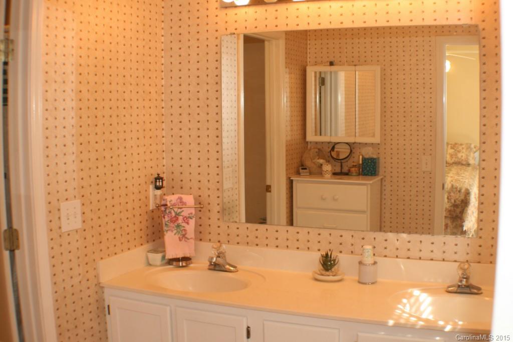 Brentwood Acres - Residential