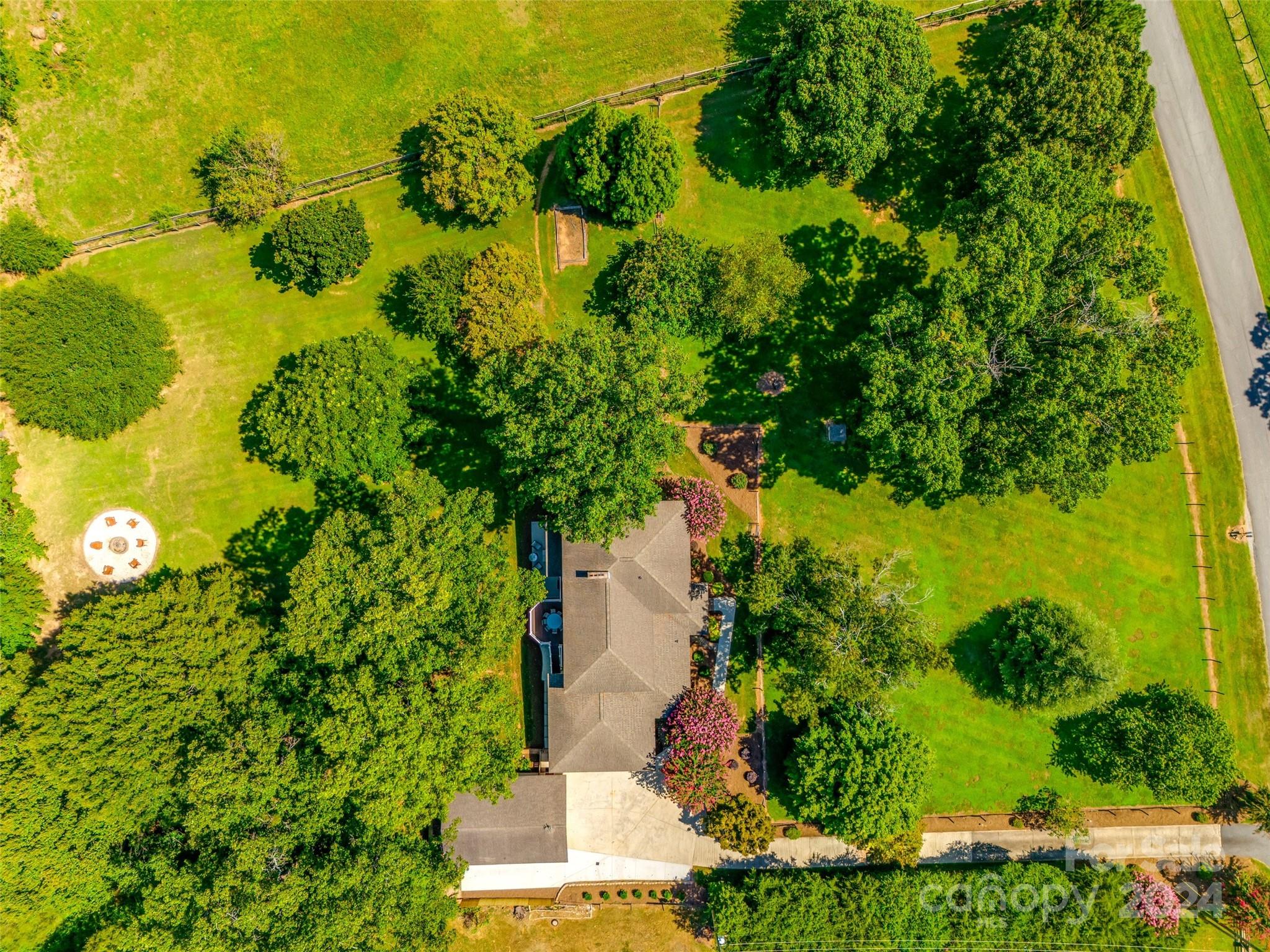 Meadowind - Residential