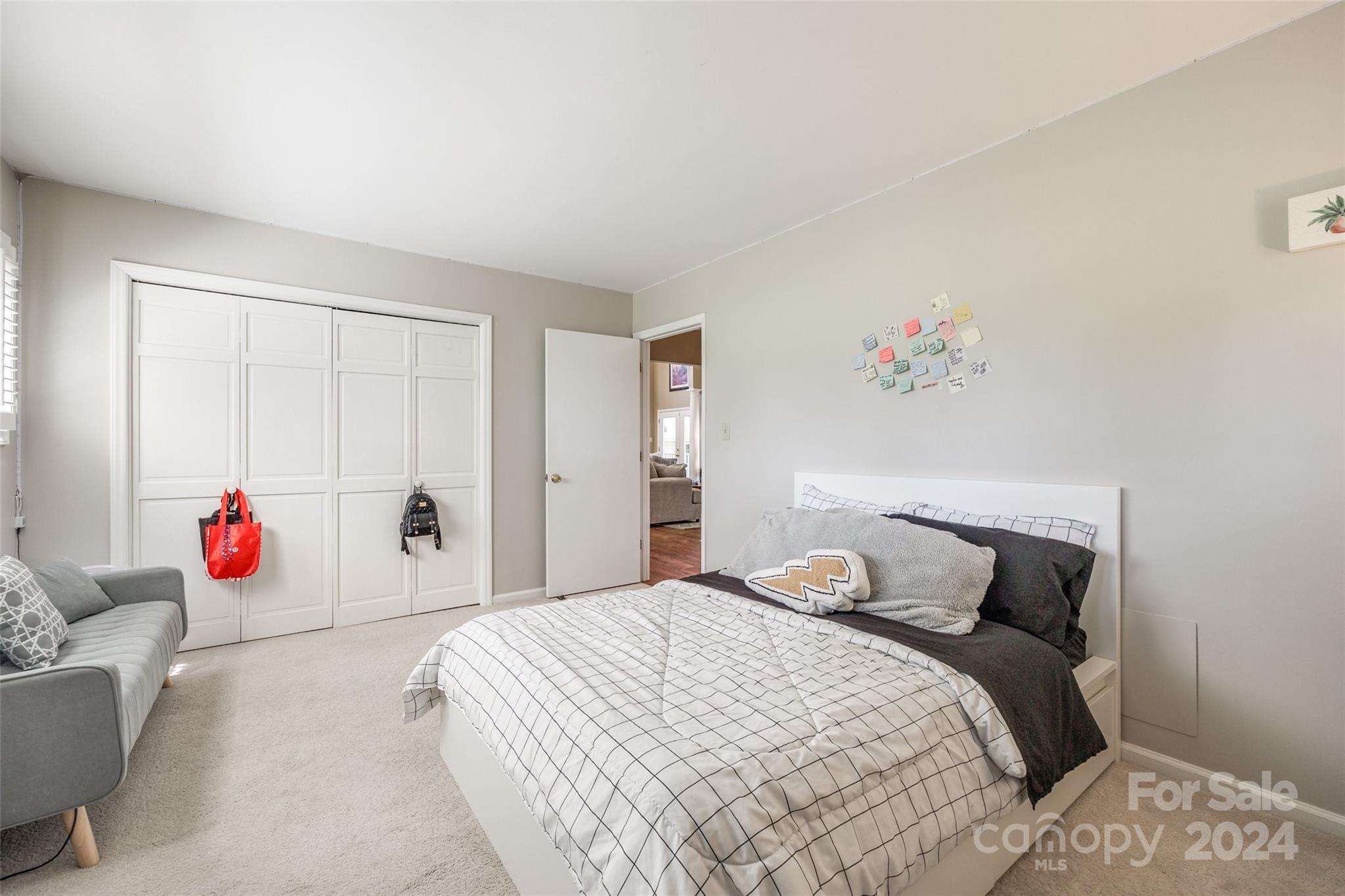 Meadowind - Residential