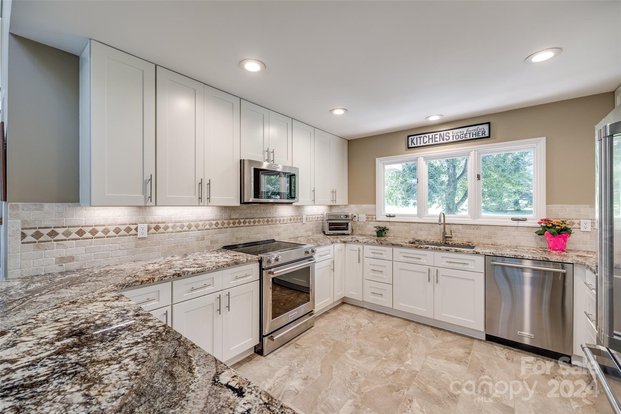 Meadowind - Residential