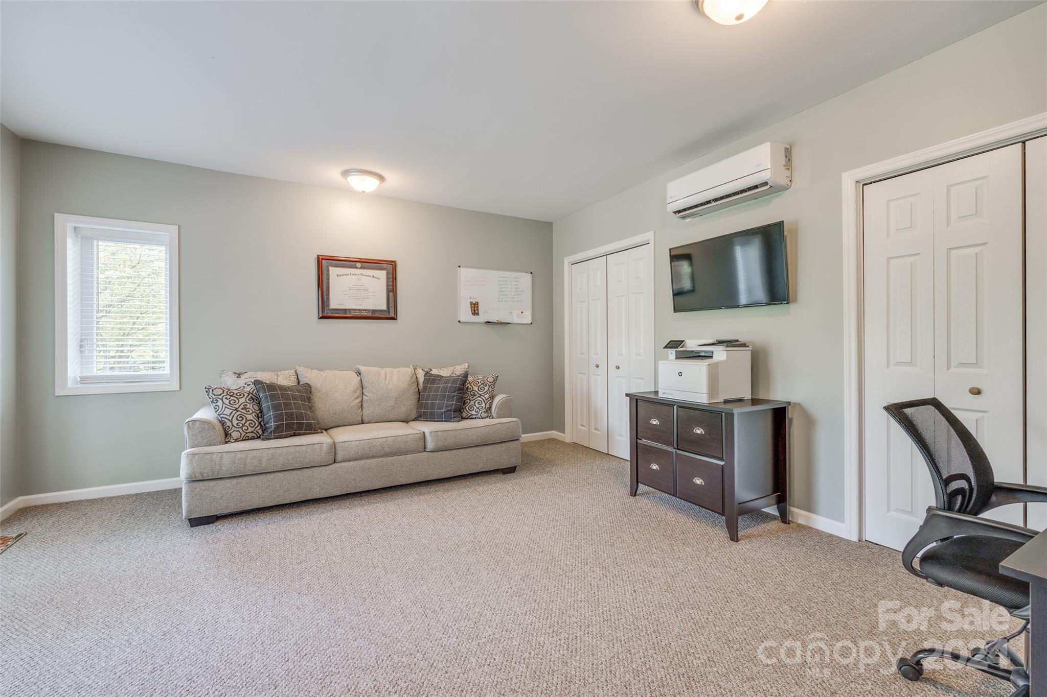 Meadowind - Residential