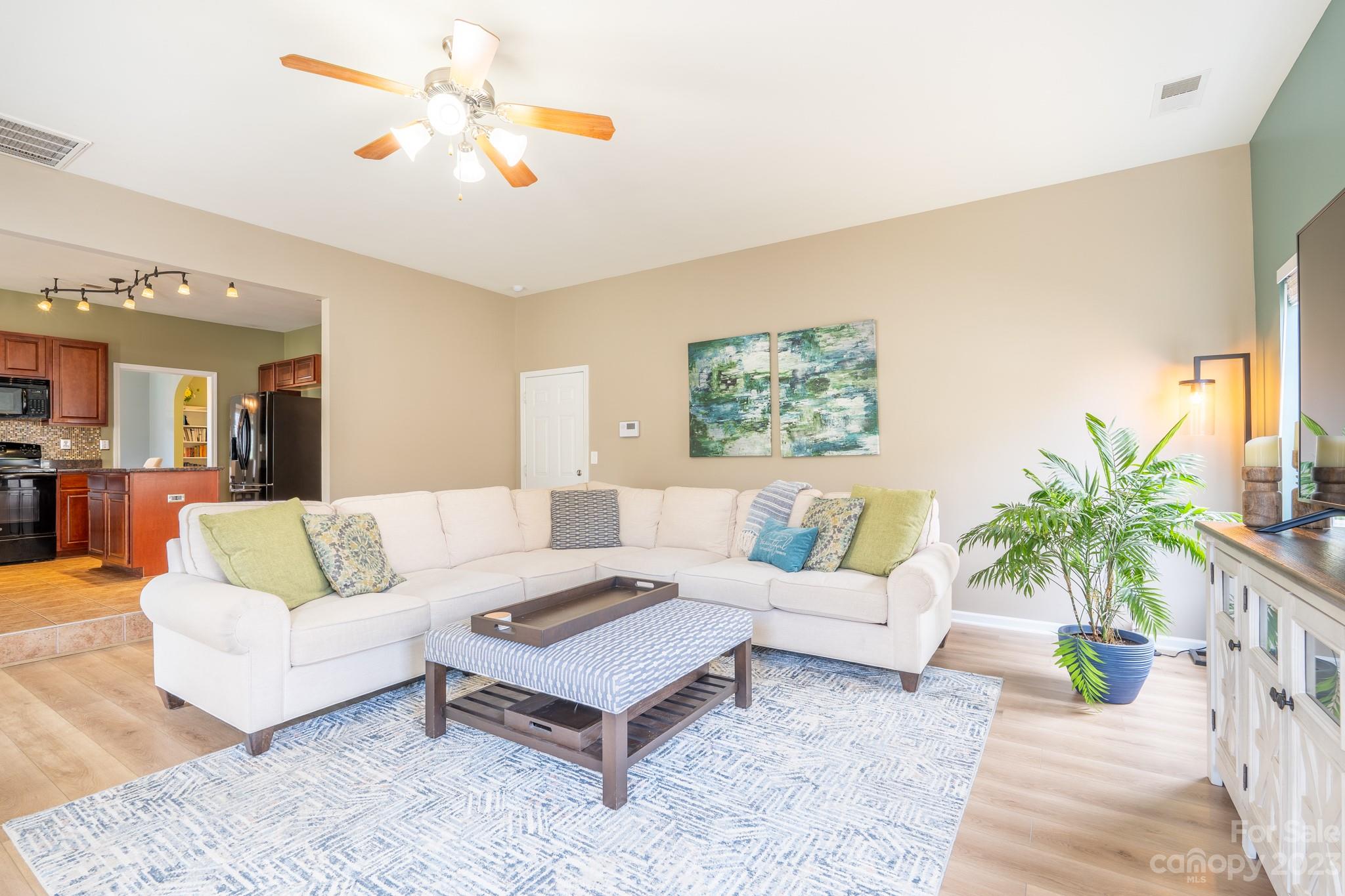 Waterlyn - Residential