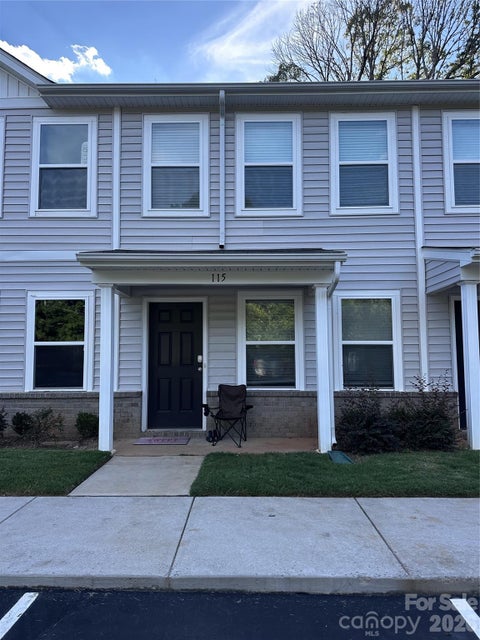 Photo of 115 Villa Lane, Lincolnton, NC 28092 (MLS # 4421936)
