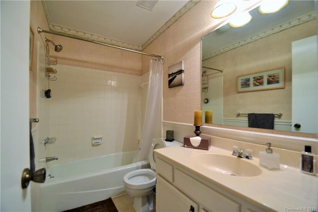 Sardis Forest - Residential