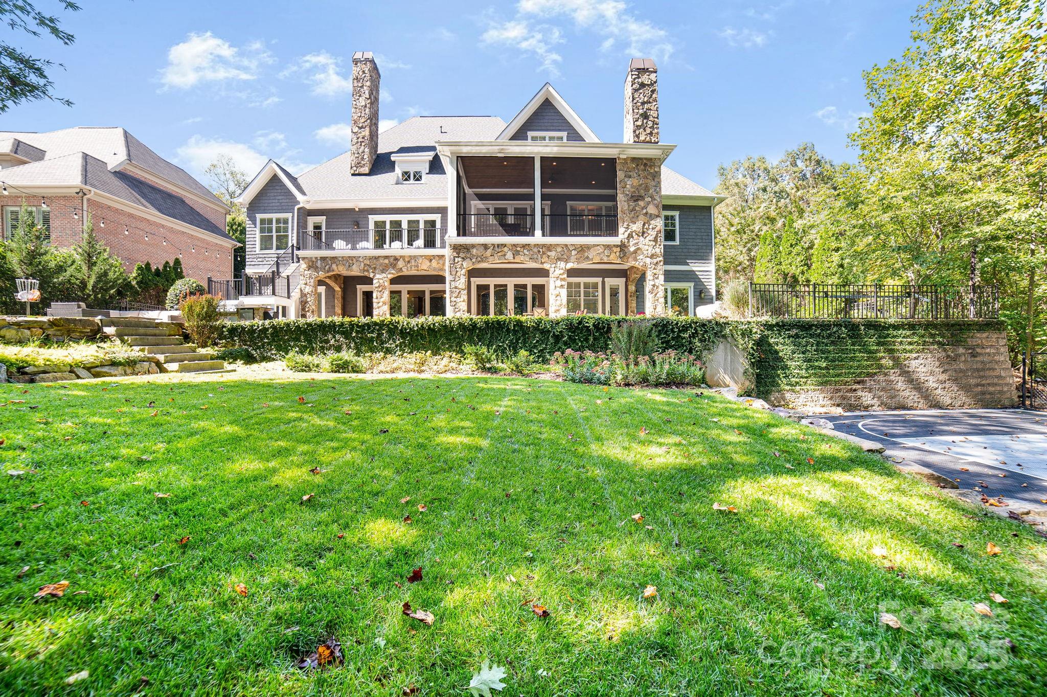 920 Hudson Place