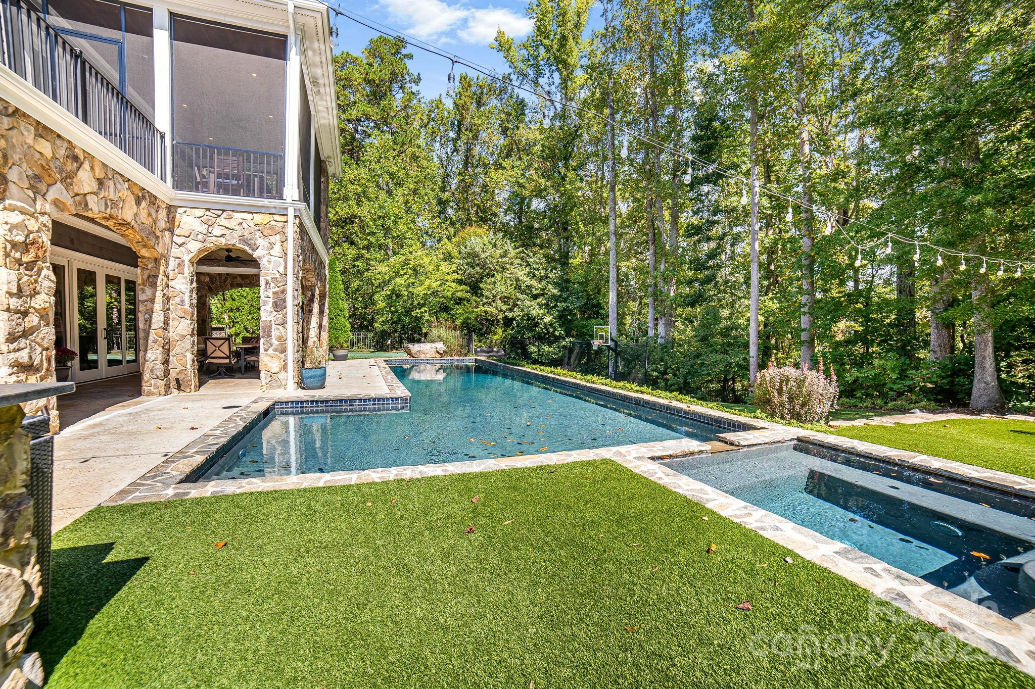 Davidson Wood - Residential